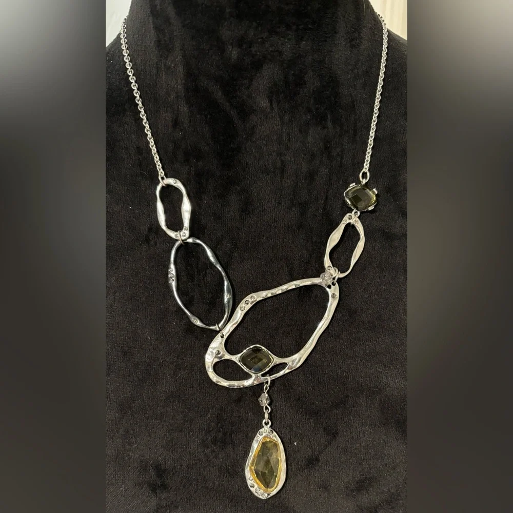 Chico’s Silvertone Mixed Link Statement Necklace Crystal Drop Pendant